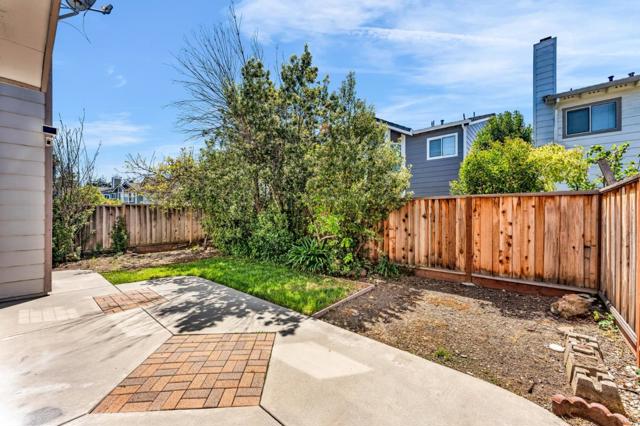 4438 Calypso Terrace, Fremont CA: https://media.crmls.org/mediaz/5390acec-1e52-494e-9a83-33fd79accbc3.jpg