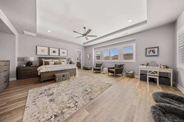 6183 Summit Crest Circle, San Diego CA: https://media.crmls.org/mediaz/539229c1-e739-49bc-b268-93005ddcddb2.jpg