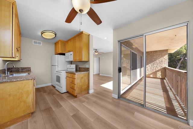 Detail Gallery Image 4 of 27 For 6202 Friars Rd #316,  San Diego,  CA 92108 - 1 Beds | 1 Baths