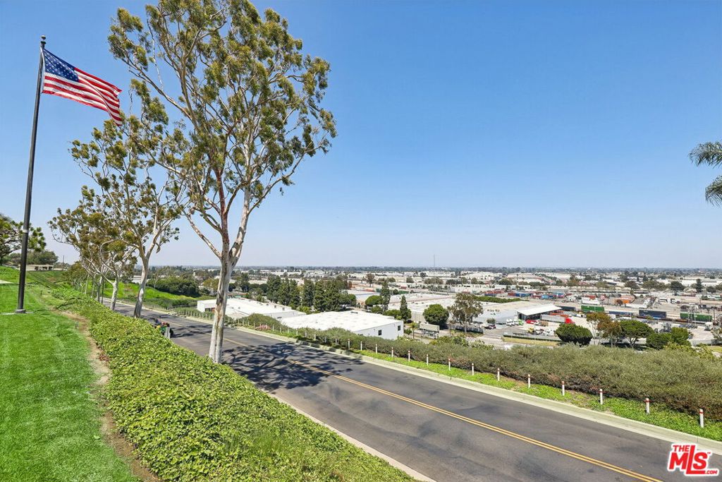 MLS #26849615 image #65