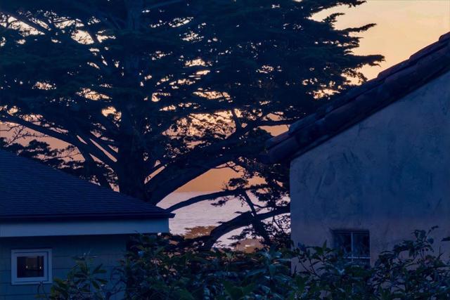 0 San Carlos 2 NW of Santa Lucia, Carmel CA: https://media.crmls.org/mediaz/5397b0fb-9f3b-41cb-bbc3-15f86f9bd924.jpg