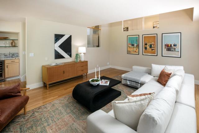 1330 Trinity Drive, Menlo Park CA: https://media.crmls.org/mediaz/5398d151-7e83-4072-b116-04516b253664.jpg