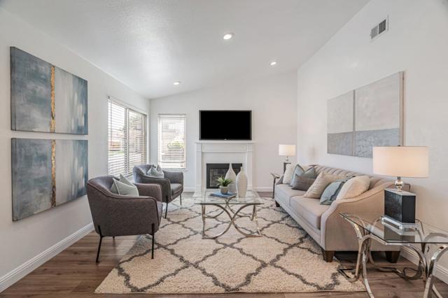 3915 Jerabek Court, San Jose CA: https://media.crmls.org/mediaz/53990081-7581-4414-9347-d26ea80e6ed7.jpg