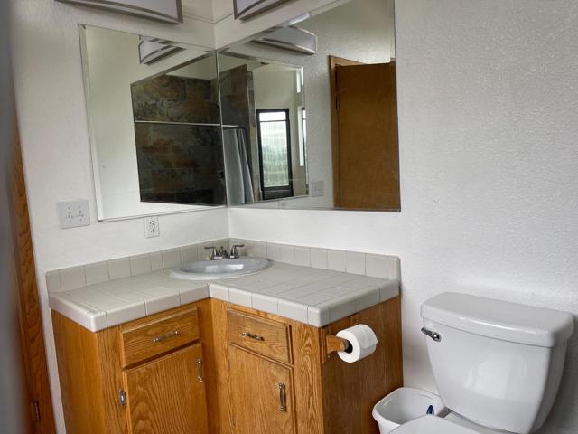 450 Hawk Ridge Road, Boulder Creek CA: https://media.crmls.org/mediaz/53996434-5125-4a09-a5bf-d56ba4e46729.jpg