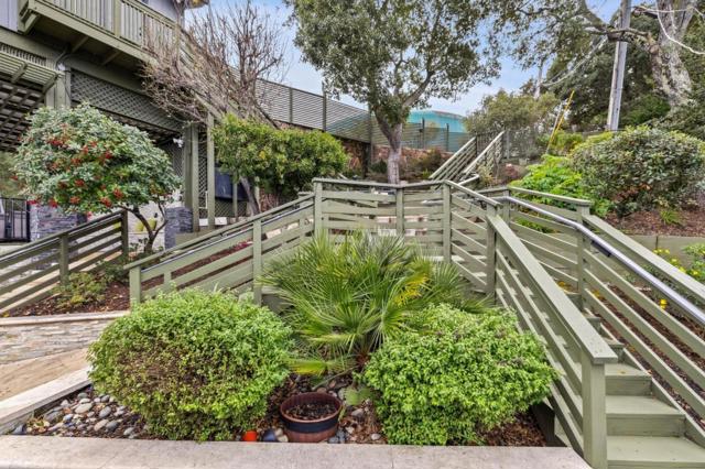 560 California Way, Woodside CA: https://media.crmls.org/mediaz/539b2a7b-20de-4c92-b108-504b8f667247.jpg
