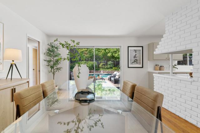2050 Wooded Glen Drive, Los Altos CA: https://media.crmls.org/mediaz/539b36c9-dbef-4cd6-a6be-8978952170ff.jpg