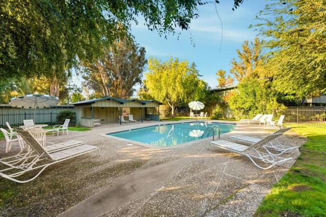 278 Monroe Drive, Mountain View CA: https://media.crmls.org/mediaz/539c0ed6-a9ee-46d3-8abb-a99926f2b1e7.jpg