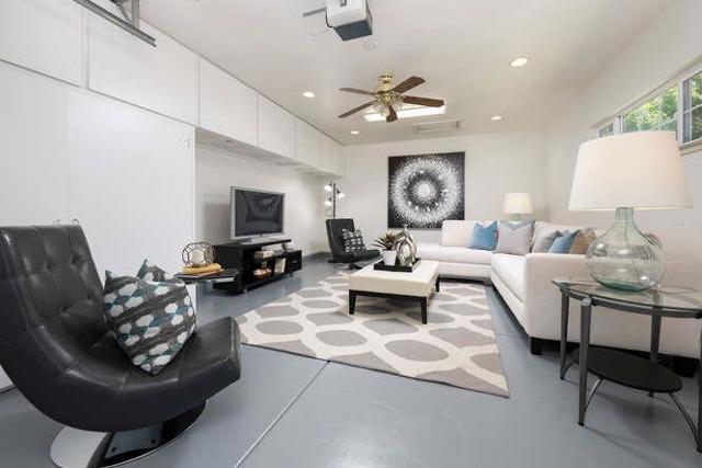 833 Linden Avenue, Burlingame CA: https://media.crmls.org/mediaz/539ca01d-020e-4b41-8a3b-f549eb213c16.jpg