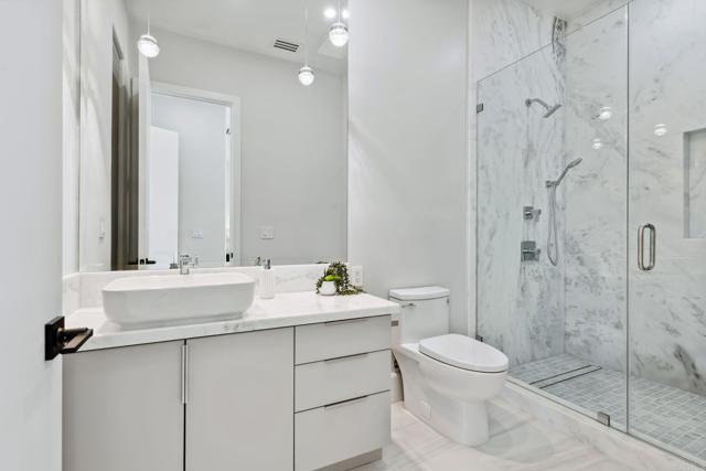 Image 46 of 75 For 9355 Lavell Street