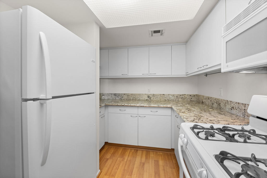 MLS #219138576DA image #9