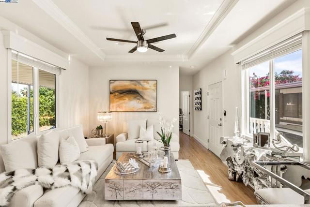 65 Pali, Pittsburg CA: https://media.crmls.org/mediaz/539ed6a7-7faf-4713-8cce-5bd87380739e.jpg