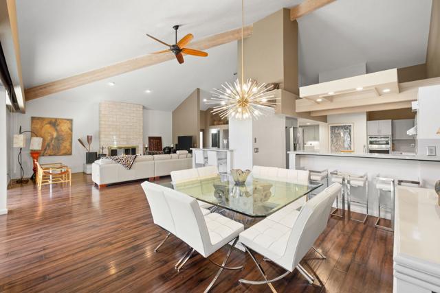 267 Kavenish W Drive, Rancho Mirage CA: https://media.crmls.org/mediaz/539f835a-f0a8-49cf-abe4-b3f9e1477977.jpg