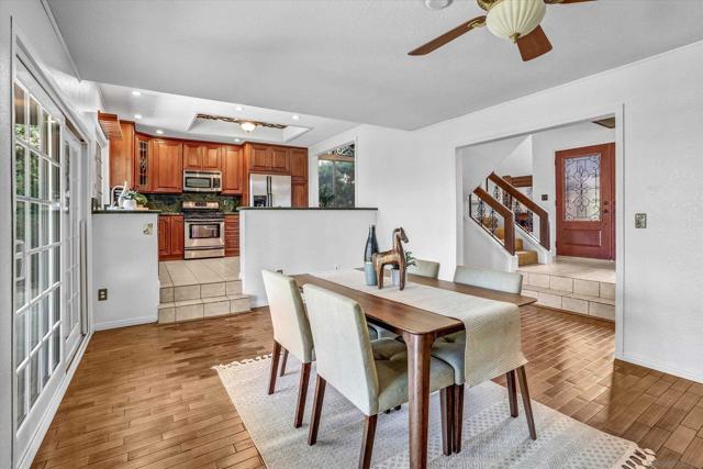 12661 Cijon st, San Diego CA: https://media.crmls.org/mediaz/539f8569-98d4-423c-91ac-1aed4d7c0e99.jpg