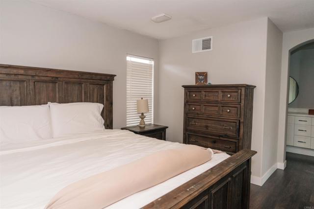Detail Gallery Image 8 of 20 For 739 San Juan Pl, Chula Vista,  CA 91914 - 3 Beds | 2/1 Baths