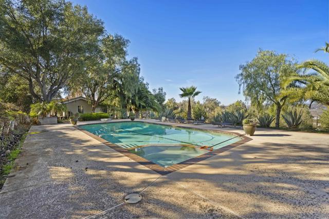 Detail Gallery Image 27 of 59 For 17959 Bluegrass Rd, Ramona,  CA 92065 - 7 Beds | 7 Baths