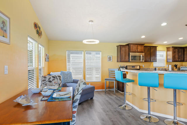15500 Bubbling Wells Road, Desert Hot Springs CA: https://media.crmls.org/mediaz/53a0e372-6b68-4dca-bd4e-8e38d2f28451.jpg