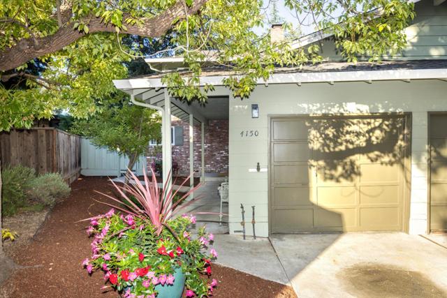 41484150 Byron Street, Palo Alto CA: https://media.crmls.org/mediaz/53a0f6da-72f7-4a76-ae75-43e6af279089.jpg