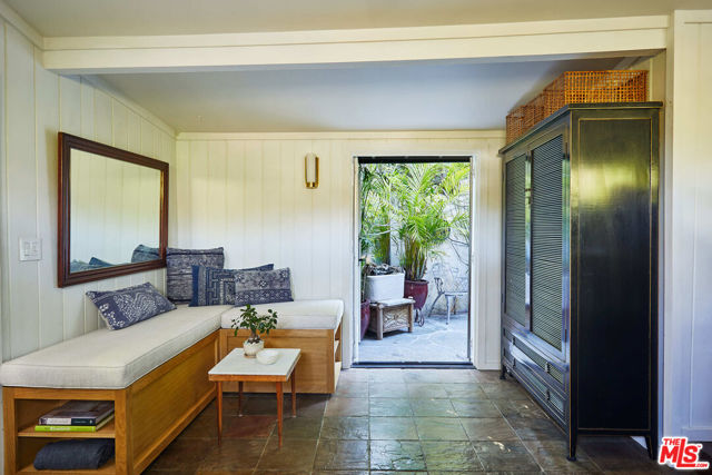 8306 Yucca Trail, Los Angeles CA: https://media.crmls.org/mediaz/53a2ea9e-1a73-4f7e-b229-2a2f51e9c4eb.jpg