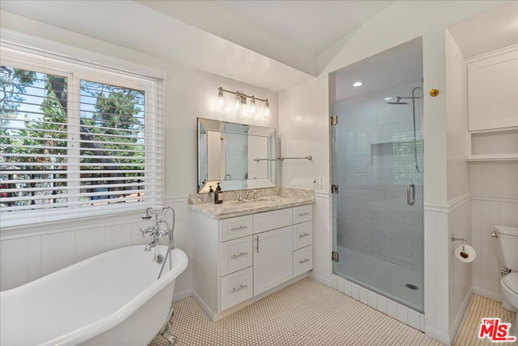 MLS #26845991 image #32