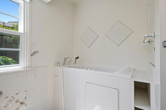 Detail Gallery Image 22 of 52 For 2232 Brigden Rd, Pasadena,  CA 91104 - 2 Beds | 2 Baths