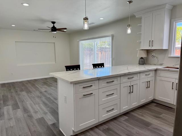7604 Los Padres Court, Gilroy CA: https://media.crmls.org/mediaz/53a3fd6c-b98f-44f0-b7c9-a803df1c253e.jpg