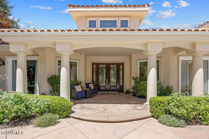 MLS #226001943 image #5