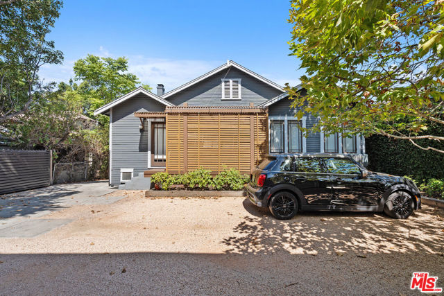 2136 Lemoyne Street, Los Angeles CA: https://media.crmls.org/mediaz/53a4b0f8-274e-49bf-be4e-0d6b2c61a86f.jpg