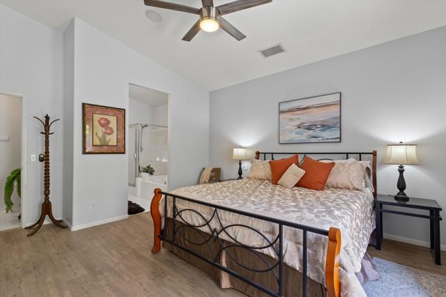 26696 Avenida Quintana, Cathedral City CA: https://media.crmls.org/mediaz/53a50805-bd3d-4200-b44f-5eecfdc4d5fb.jpg