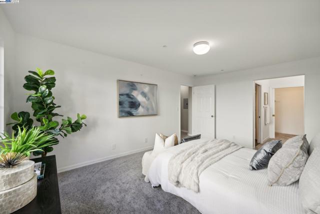 Image 20 of 40 For 22530 3rd St  107