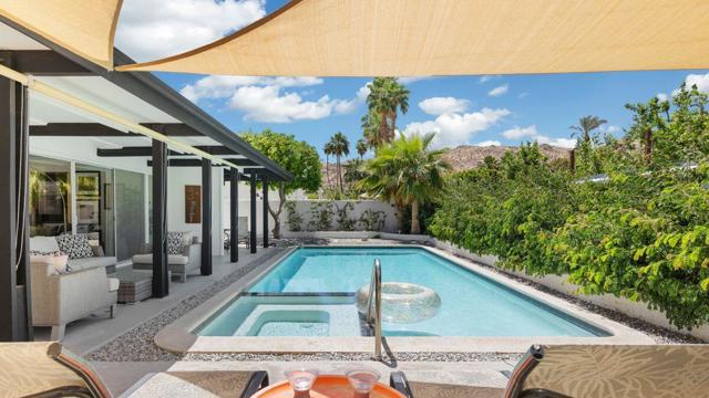 2445 S Broadmoor Drive, Palm Springs CA: https://media.crmls.org/mediaz/53a64327-ea01-4c4f-9052-297f1b2a19f3.jpg