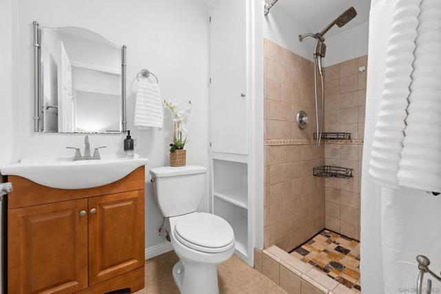 Image 26 of 47 For 1409 Taft St