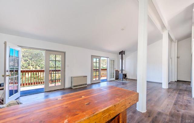 2399 Indian Hill Road, Clearlake Oaks CA: https://media.crmls.org/mediaz/53a7c9ba-c950-4ee0-a4e4-bcd3d76d9d5a.jpg