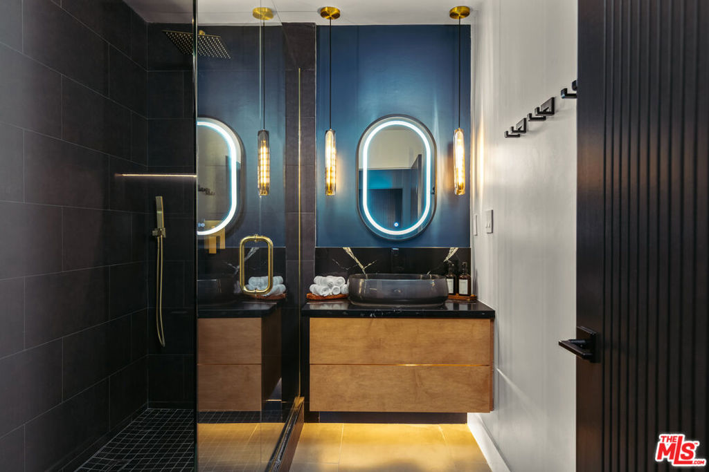 MLS #25614857 image #27