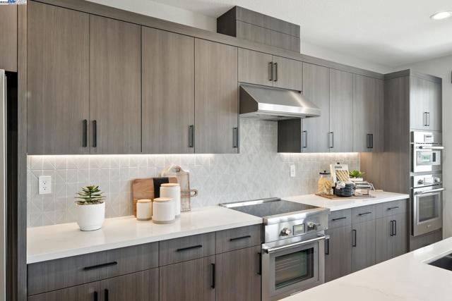 4707 Marengo Common, Livermore CA: https://media.crmls.org/mediaz/53aa9c0c-91aa-4fe0-9f34-2277b6929b9c.jpg