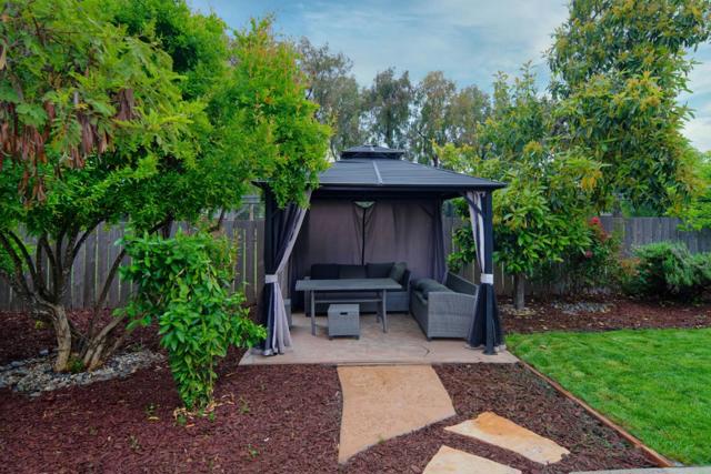 523 Bluefield Court, San Jose CA: https://media.crmls.org/mediaz/53ab746e-782b-4b79-b7c2-6620a6c49a43.jpg