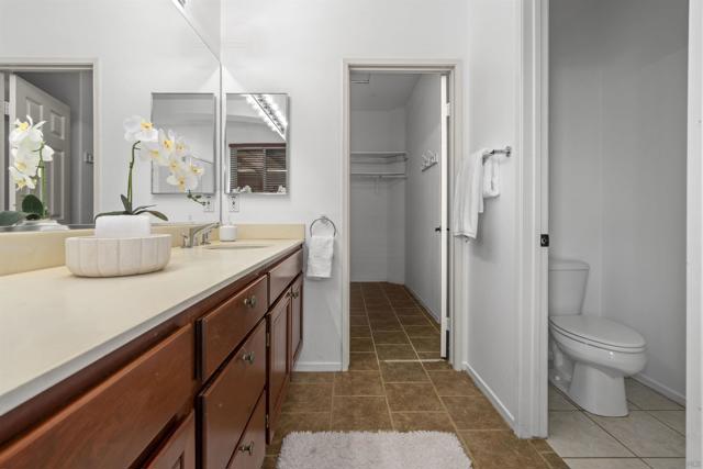 23527 Green Glen Road, Ramona CA: https://media.crmls.org/mediaz/53acc849-2a34-4848-9f0b-daf8714c492b.jpg