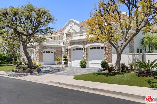 3744 Winford Drive photo 2