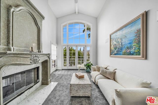 8011 Rayford Drive, Los Angeles CA: https://media.crmls.org/mediaz/53ada48b-c581-4db8-a761-ad83811208fd.jpg