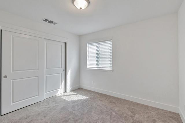 1180 Cherry Peak Way, Hollister CA: https://media.crmls.org/mediaz/53af6527-5a79-4269-9eb2-662f7fa43770.jpg