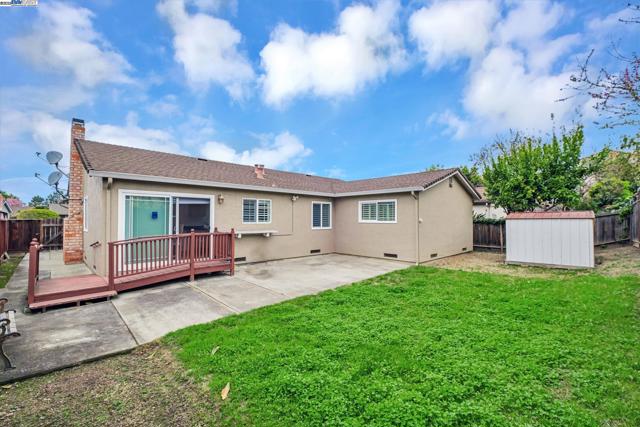 Image 28 of 37 For 2716 Killdeer Ct