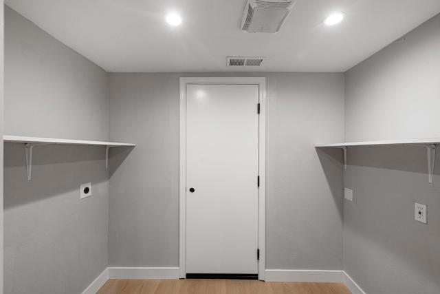 1001 Everglades Drive, Pacifica CA: https://media.crmls.org/mediaz/53b039fd-fec7-49d5-813e-889ecbb108b4.jpg