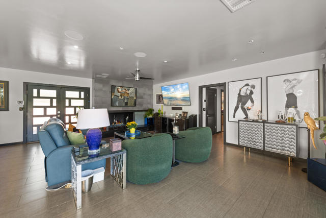 2749 E Livmor Avenue, Palm Springs, CA 92262