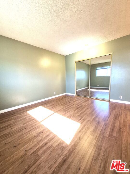 2501 W Redondo Beach Boulevard, Gardena CA: https://media.crmls.org/mediaz/53b37fe5-75b0-4136-ac8f-02f66d29ac29.jpg