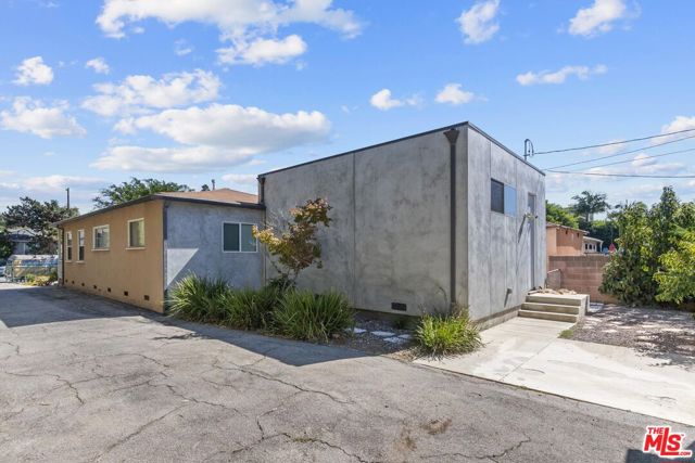 4057 Tivoli Avenue photo 23