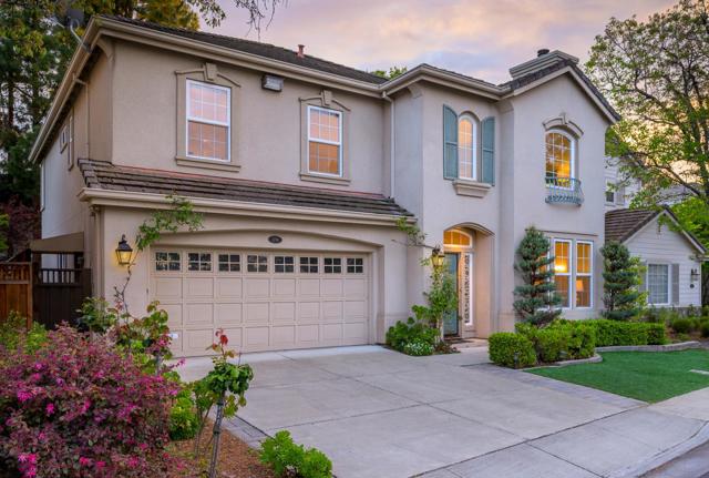 1791 Woodhaven Place, Mountain View CA: https://media.crmls.org/mediaz/53b4cee7-d4b1-4957-b9c0-cccf1d81c38d.jpg