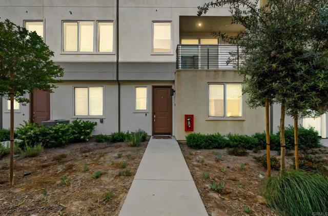 Detail Gallery Image 6 of 65 For 5485 Seacliff Pl #106,  San Diego,  CA 92154 - 3 Beds | 2 Baths