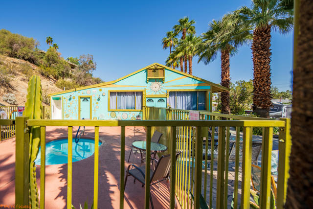 Were Focused Horizon Mobile Village Stoc