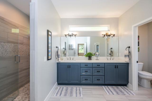 1309 Sunny Heights Road, Fallbrook CA: https://media.crmls.org/mediaz/53b8b52b-10b9-40ab-b0c7-405b516a9ed0.jpg