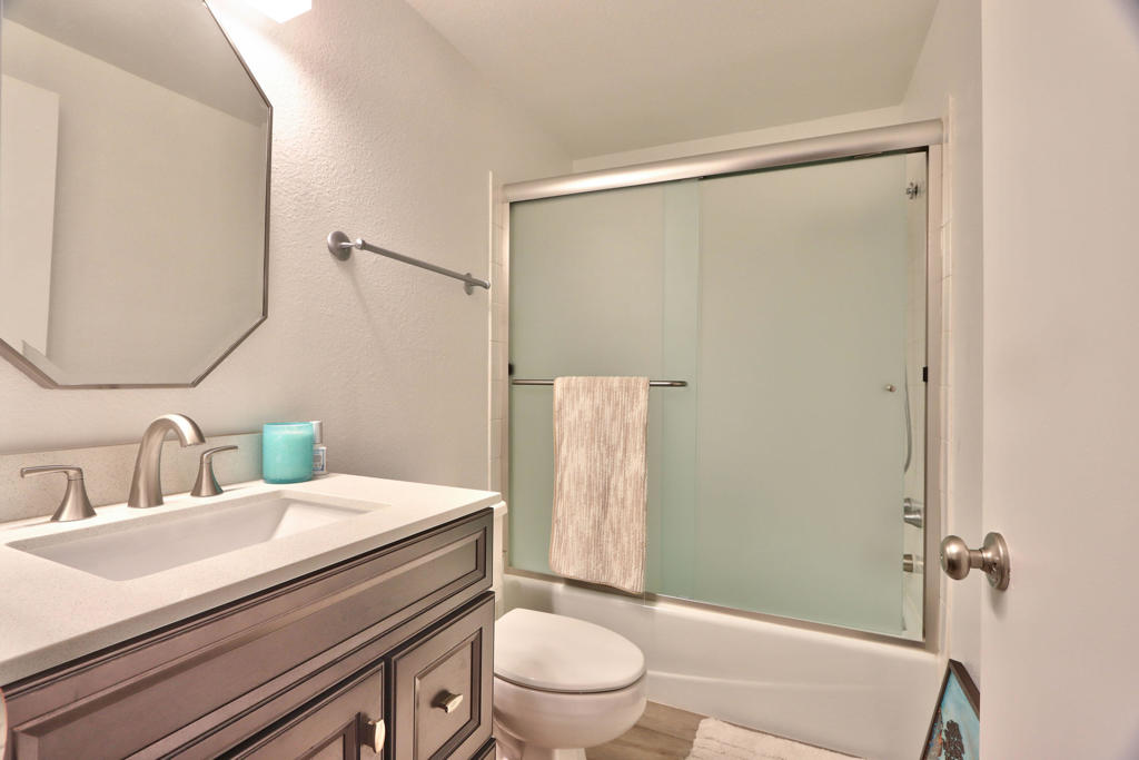 MLS #219145702PS image #10