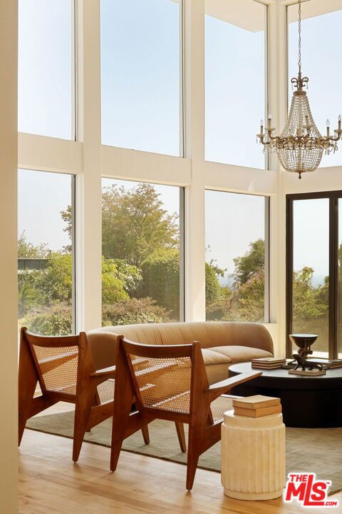 2341 N Hobart Boulevard, Los Angeles CA: https://media.crmls.org/mediaz/53ba6b1a-2063-49b3-8a27-c892df43dbe5.jpg